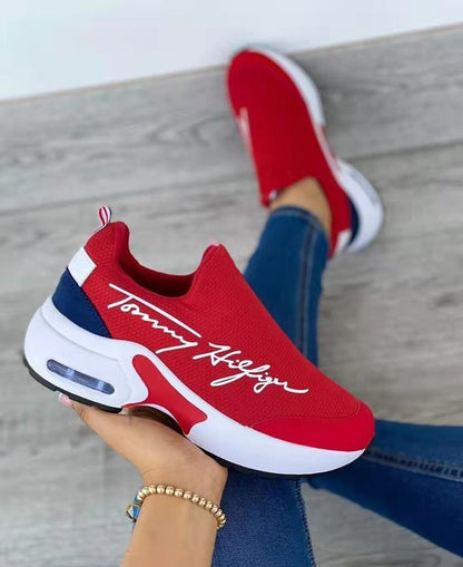 Tommy Hilfiger Womens Breathable Walking Sneakers