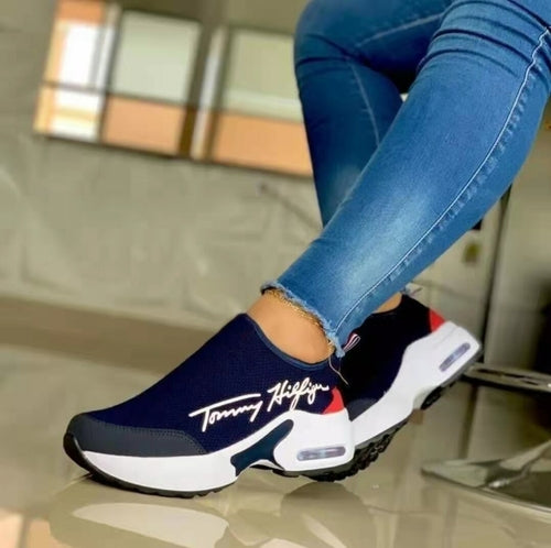 Tommy Hilfiger Womens Breathable Walking Sneakers