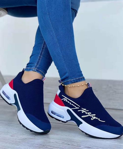 Tommy Hilfiger Womens Breathable Walking Sneakers